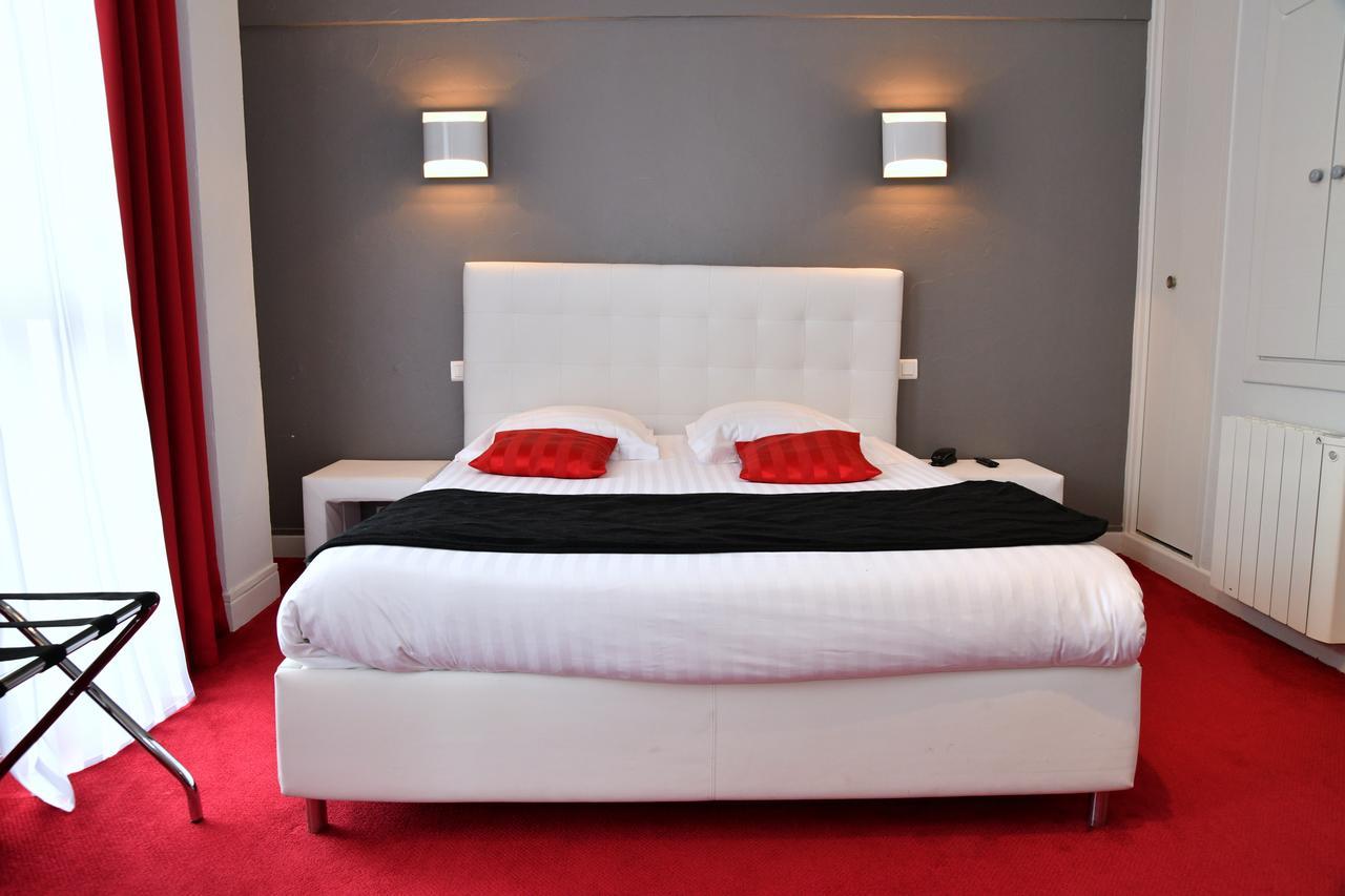Hotel Le Square Aurillac Exterior photo